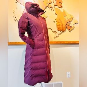 Lululemon Stretch Sleet Street Long Jacket SZ 6 tags removed,never worn